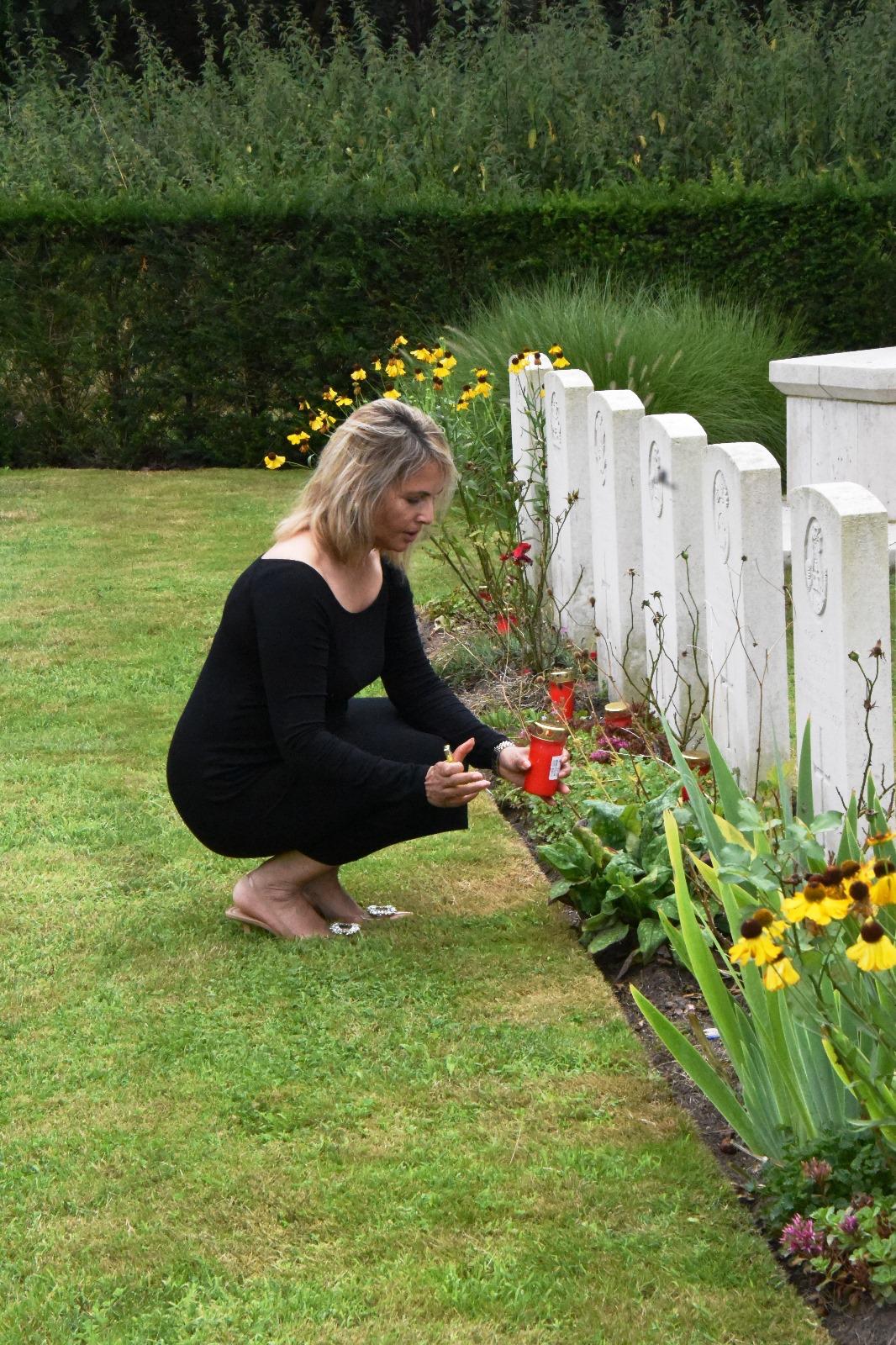The brave souls of 30 Squadron and 33 Squadron